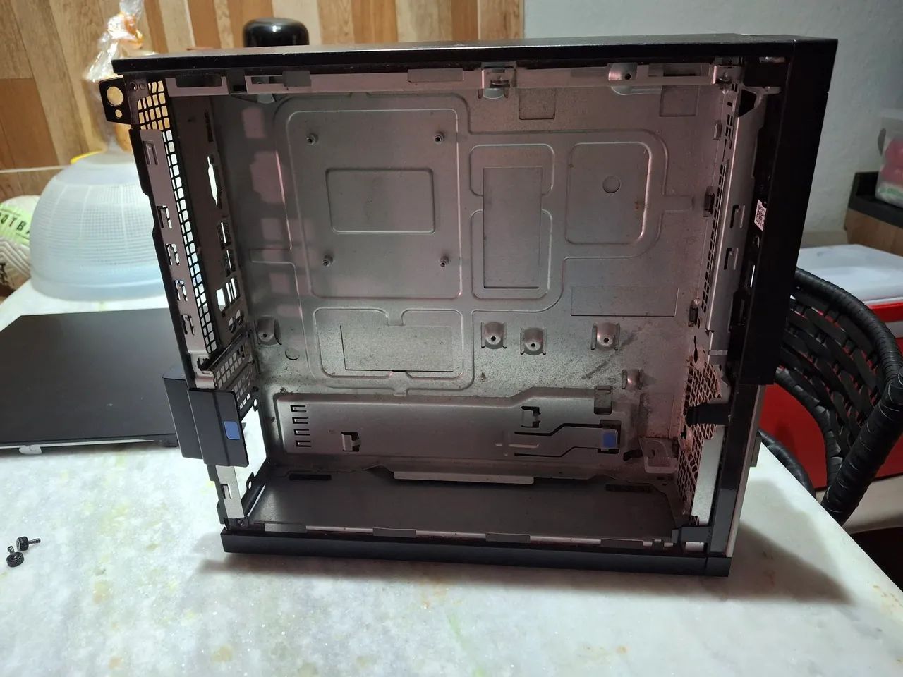 Gabinete Dell simples - Foto 5