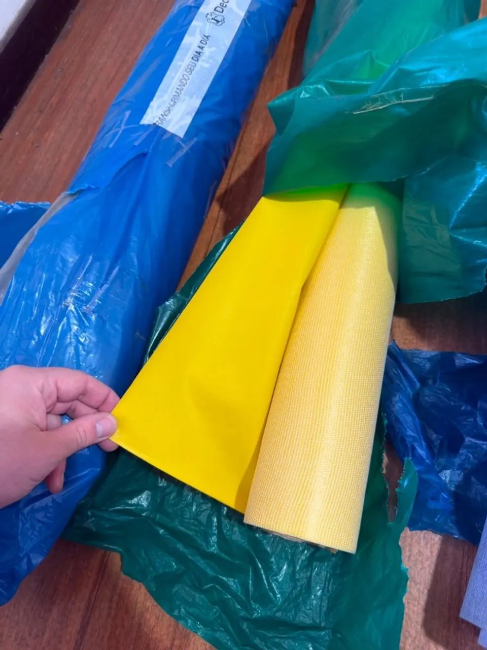 Vendo rolos de tecido Bagum de várias cores! - Foto 5