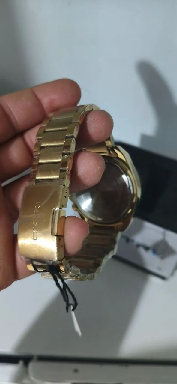 Relógio Masculino EXTRI Dourado - Estilo e Elegância - Foto 5