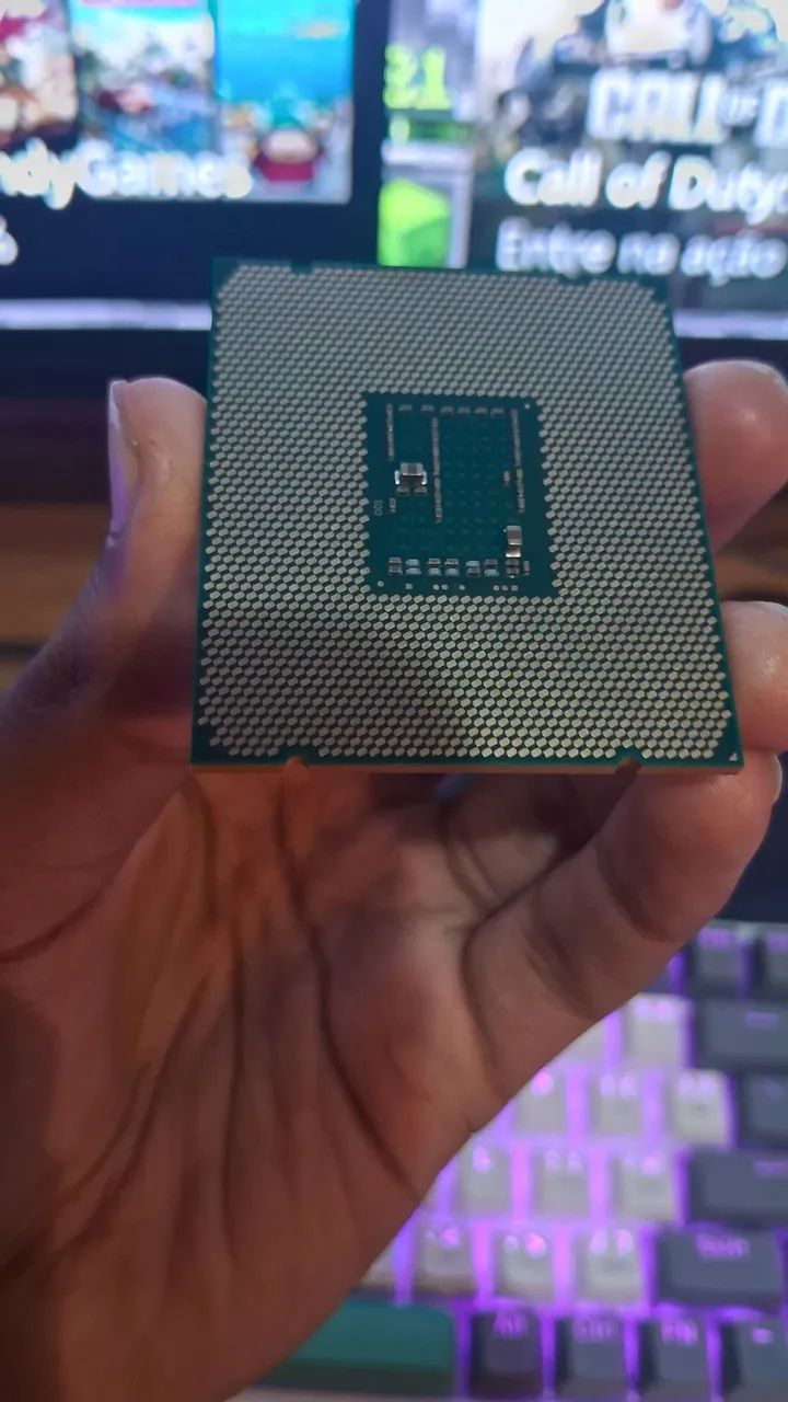 Processador Intel Xeon E5-2670v3 - Foto 2