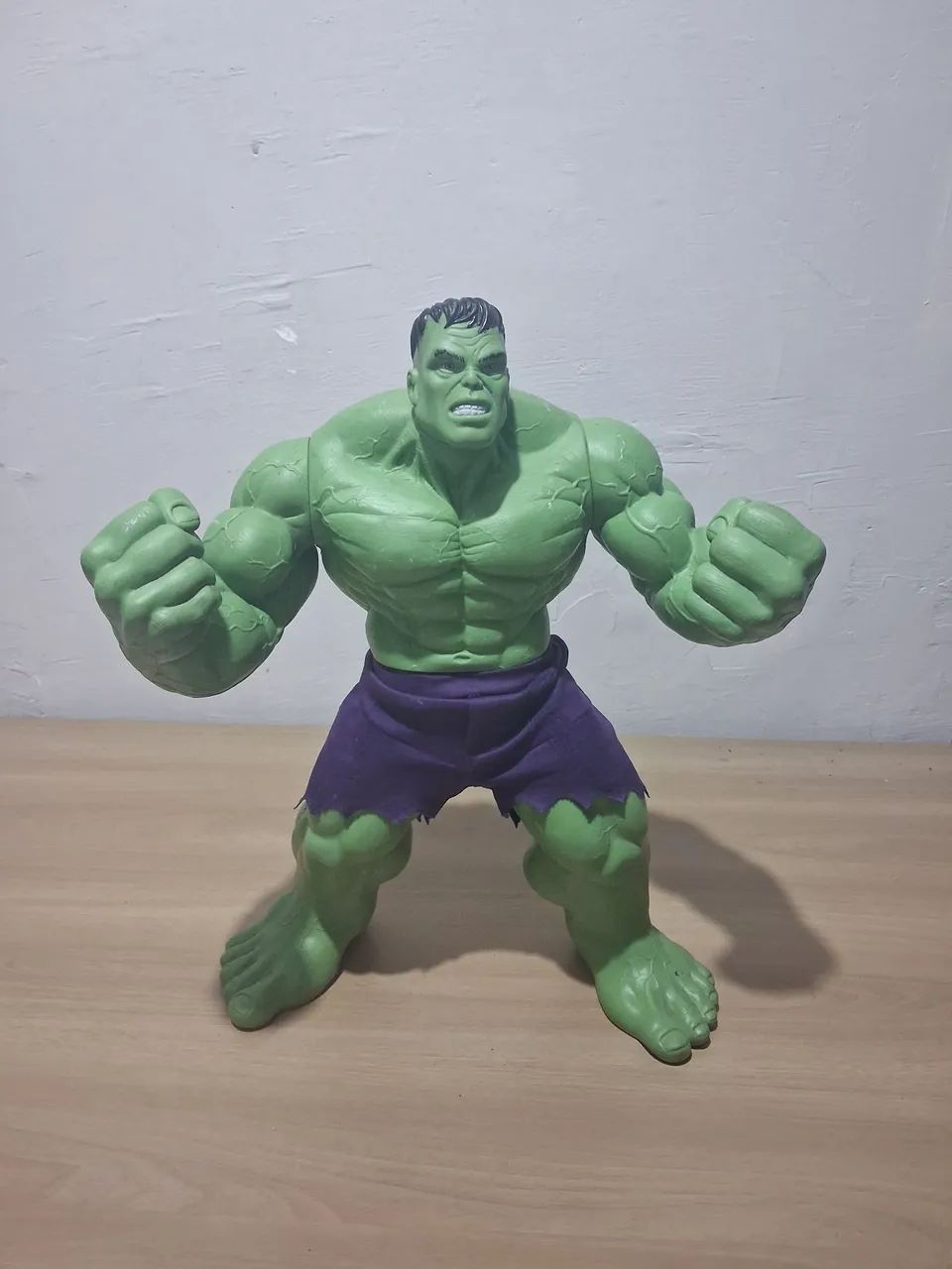 Vende se Hulk Grande