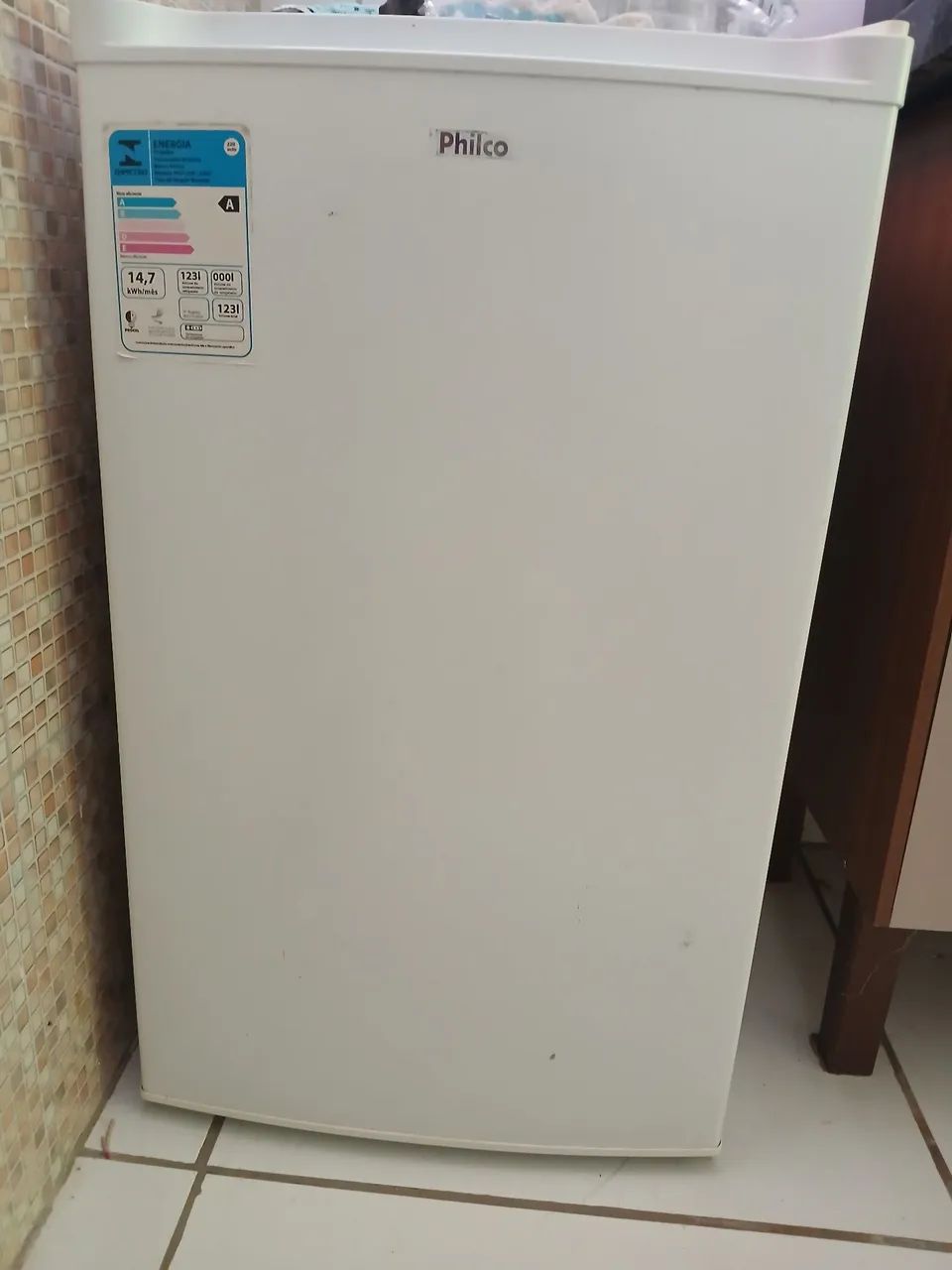 Vende-se Frigobar 