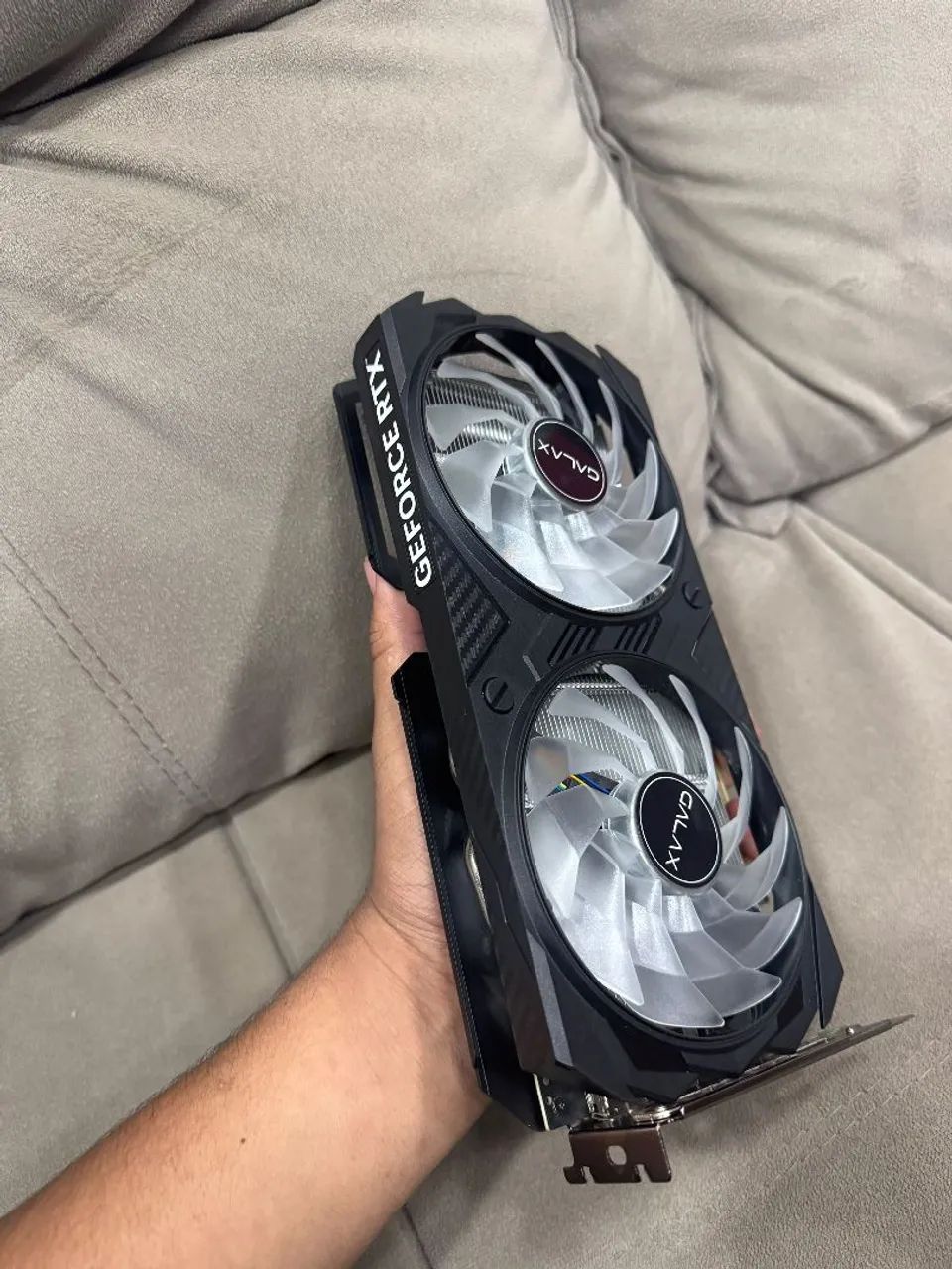 Placa de vídeo RTX 4060 8 GB GALAX - Foto 2