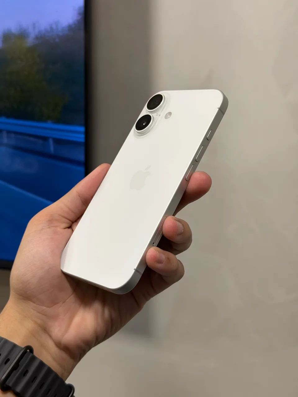 iPhone 16 128 gb Branco Impecável Garantia  - Foto 3