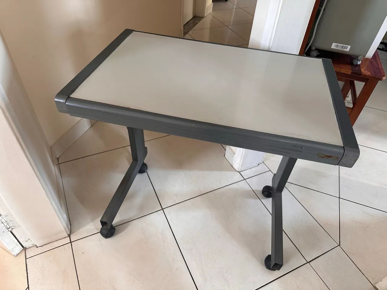 Mesa para computador/ notebook/ mesa escritório  - Foto 4