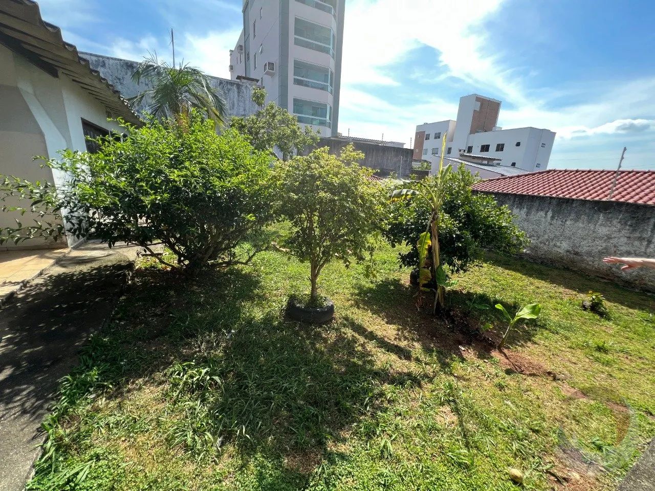 Terreno de 744m² no bairro Coqueiros