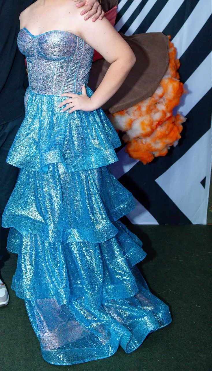     Vestido Azul Bebê para Debutante | Perfeito para Recepção  - Foto 2