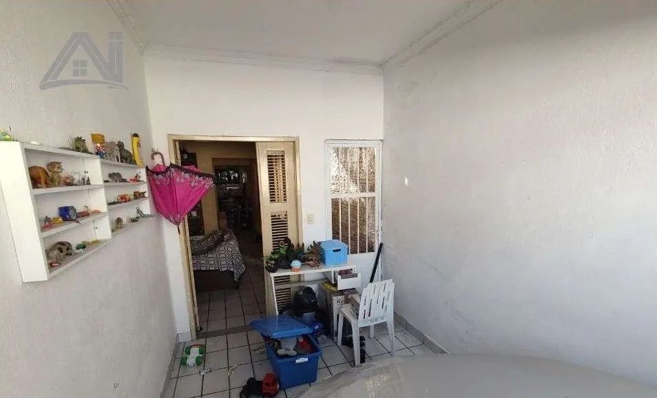 Casa para venda possui 138 metros quadrados com 2 quartos em Parque Genibaú - Fortaleza -  - Foto 2