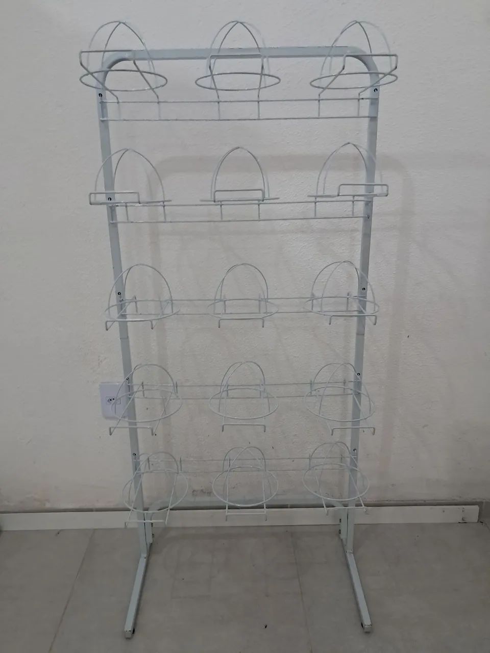 VENDO EXPOSITOR PARA BONÉ !