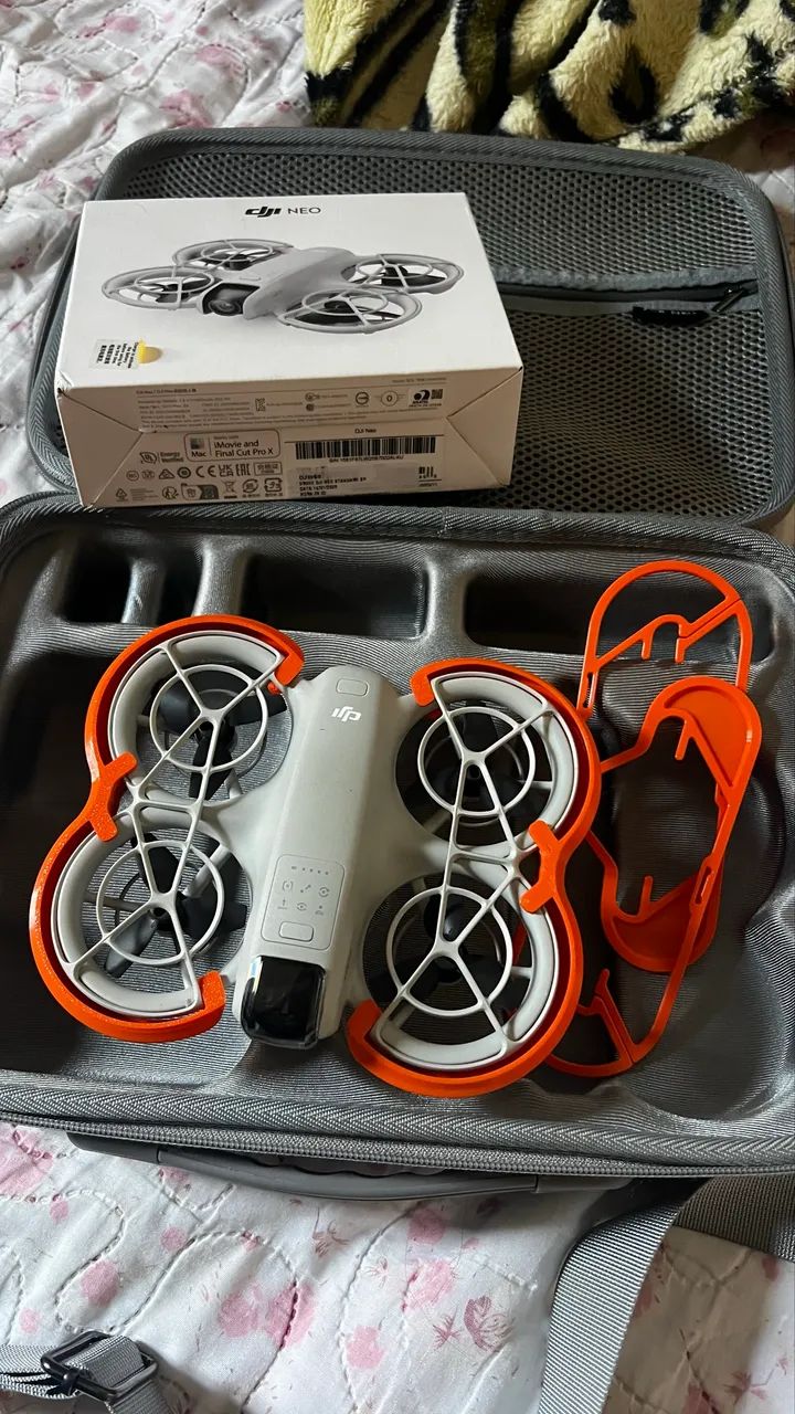 Drone DJI Neo completo Com controle, case e proteação extra - Foto 4