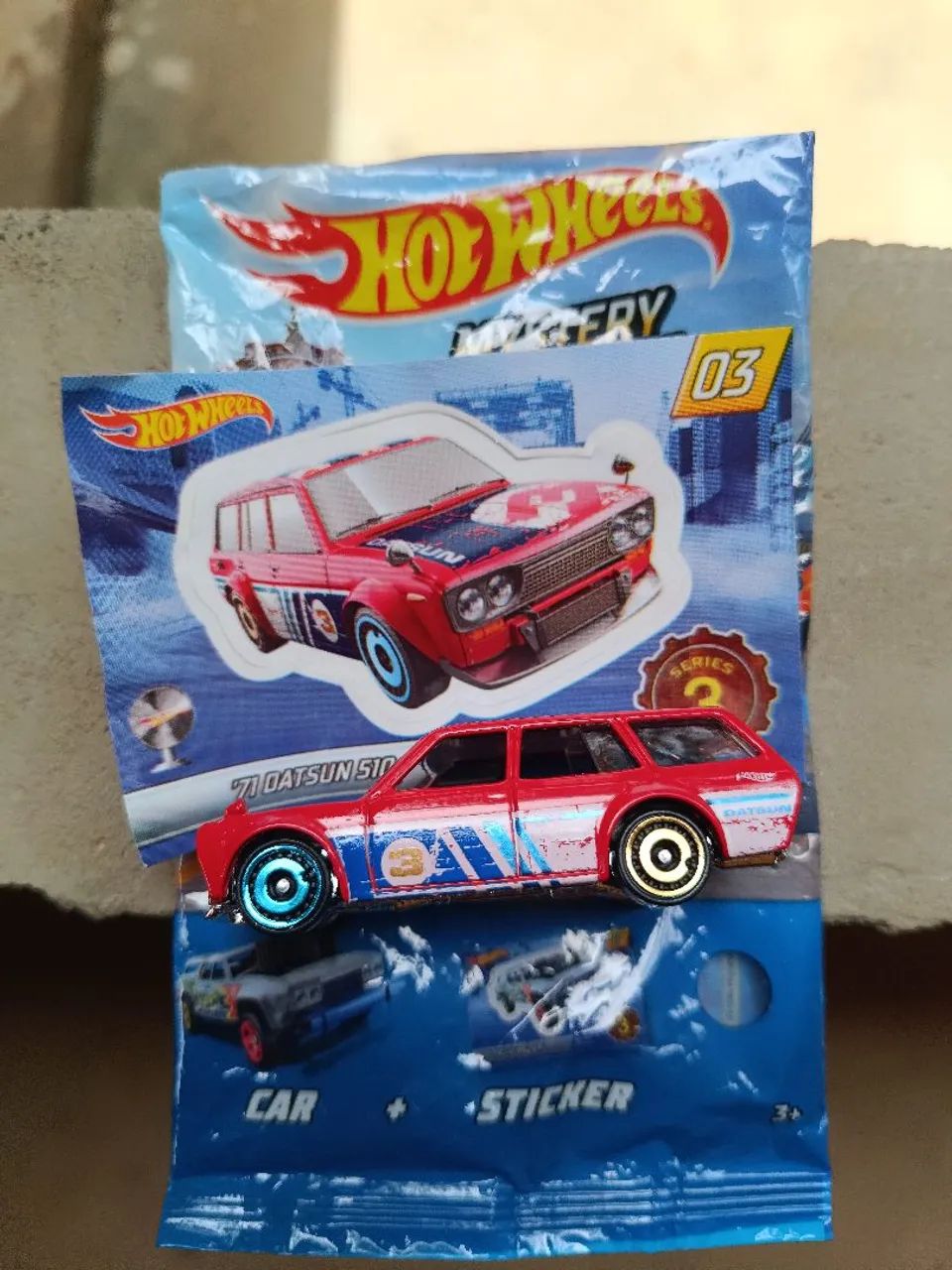 Datsun Wagon Mystery hot Wheels ( Loose)