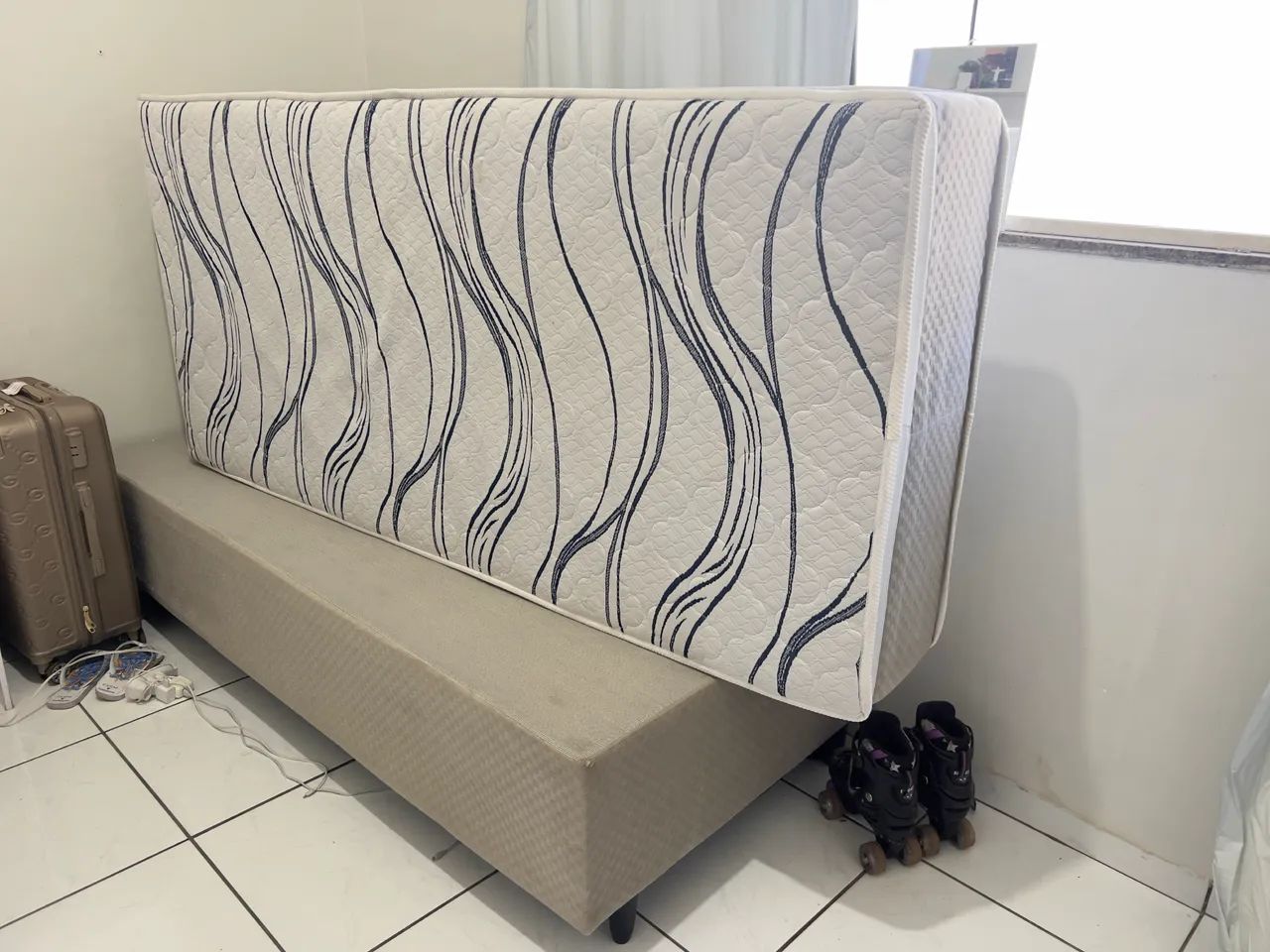 Cama de solteiro seminova - Foto 3