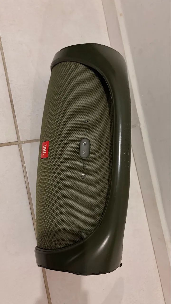 JBL boombox 
