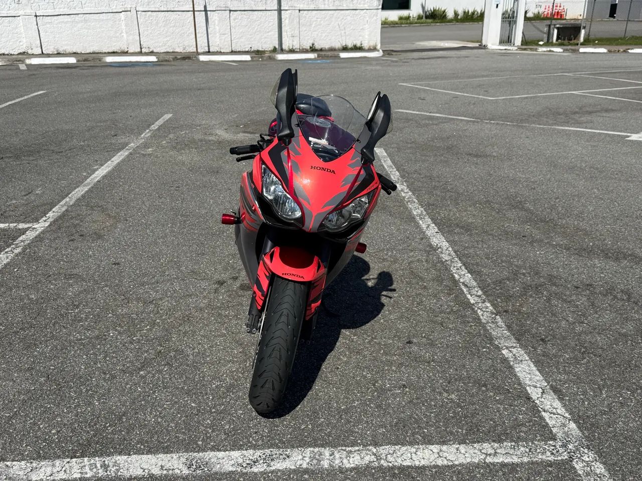 CBR 1000 RR - Foto 3