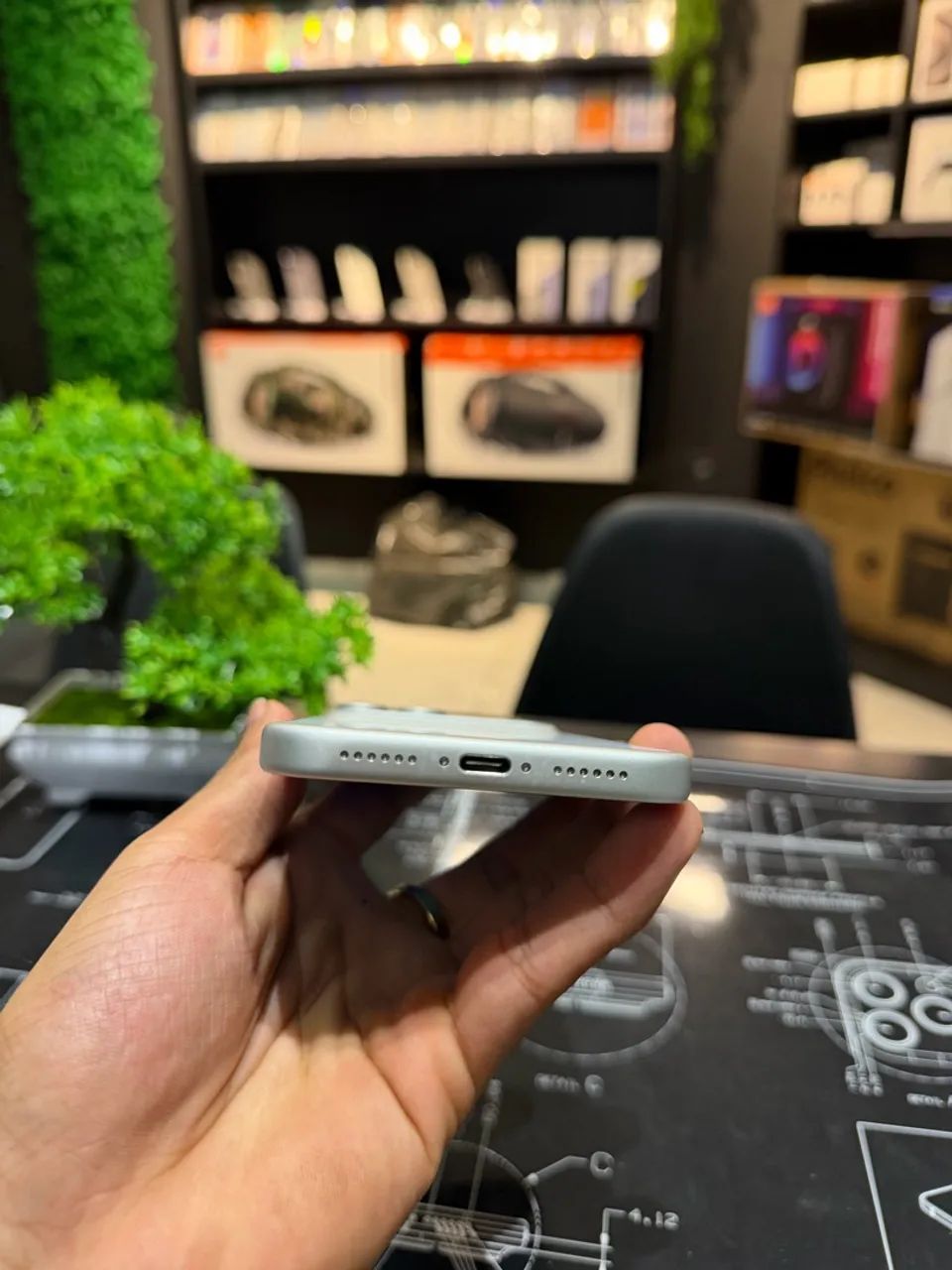 IPHONE 17 PRO MAX 256GB SILVER PROMOÇÃO  - Foto 4