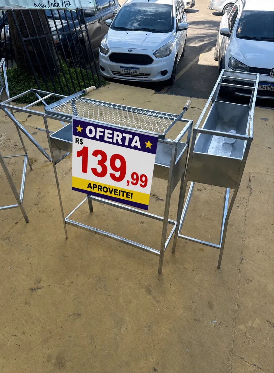 Churrasqueira para churrasco e espetinho 