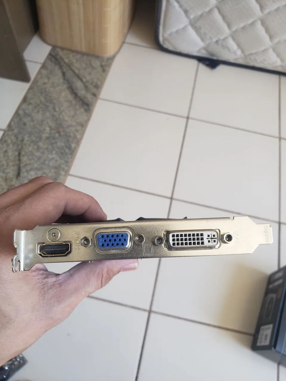GeForce GT 420 2GB DDR3  - Foto 2