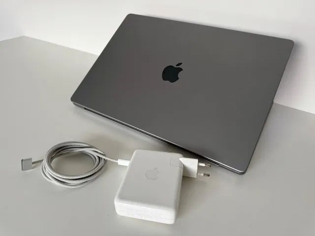 MacBook Pro M1 Pro 16 2021 + 16GB + 512GB - Notebooks - Areias