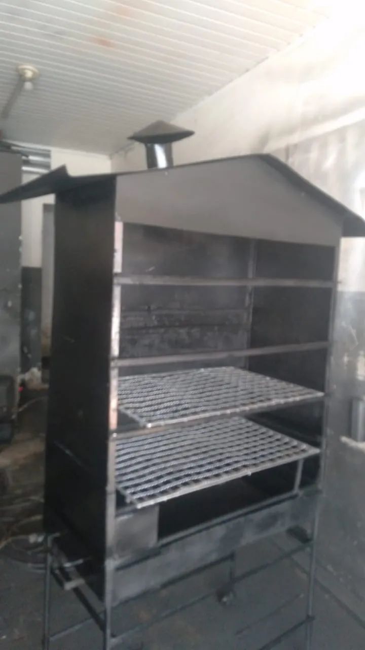 Churrasqueira grande