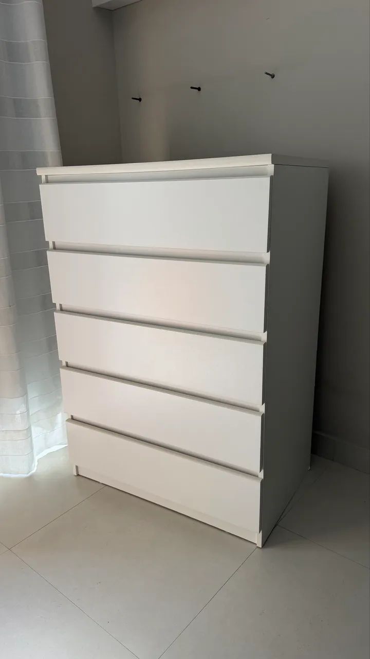 Cômoda com 5 gavetas
