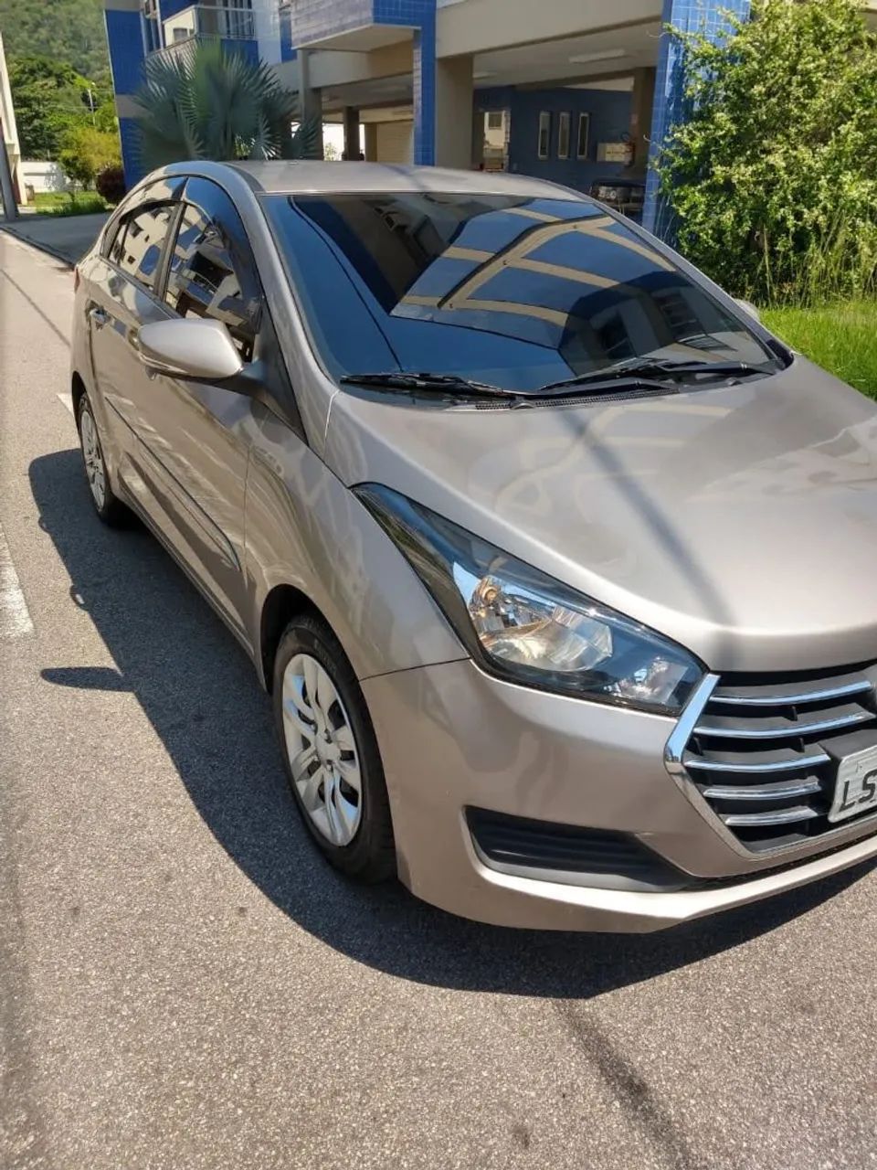 Hyundai Hb20S HB20S C.Plus/C.Style1.0 Flex 12V Mec. 4P 2017