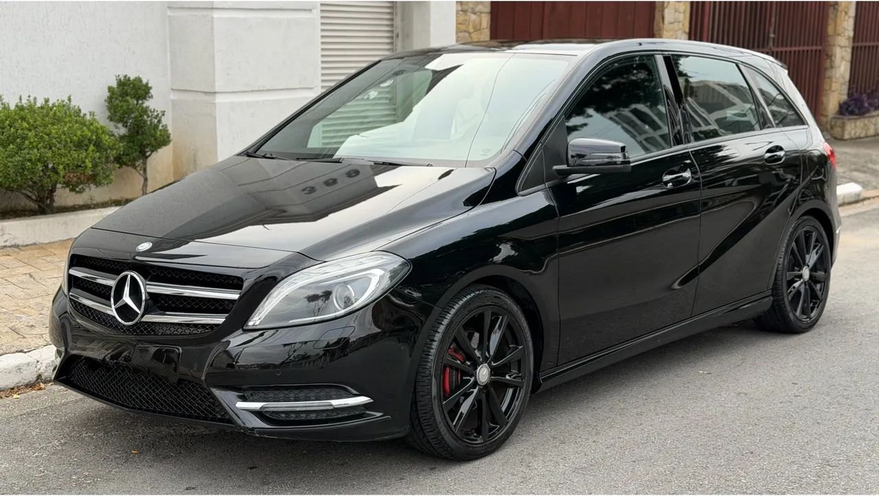 Mercedes-Benz Classe B 200 CGI 1.6 TB Sport 156cv AUT 2014