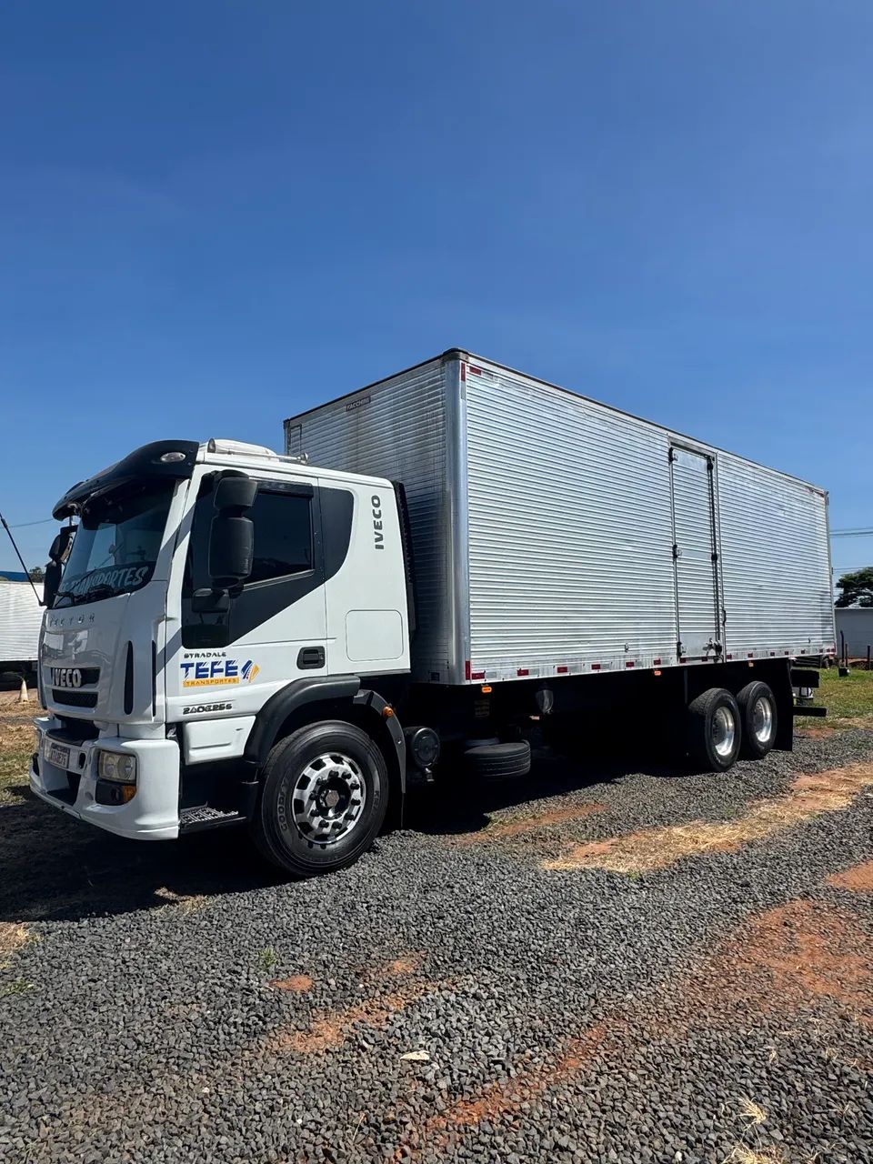 Vendo Iveco TECTOR 240E25s - Foto 3