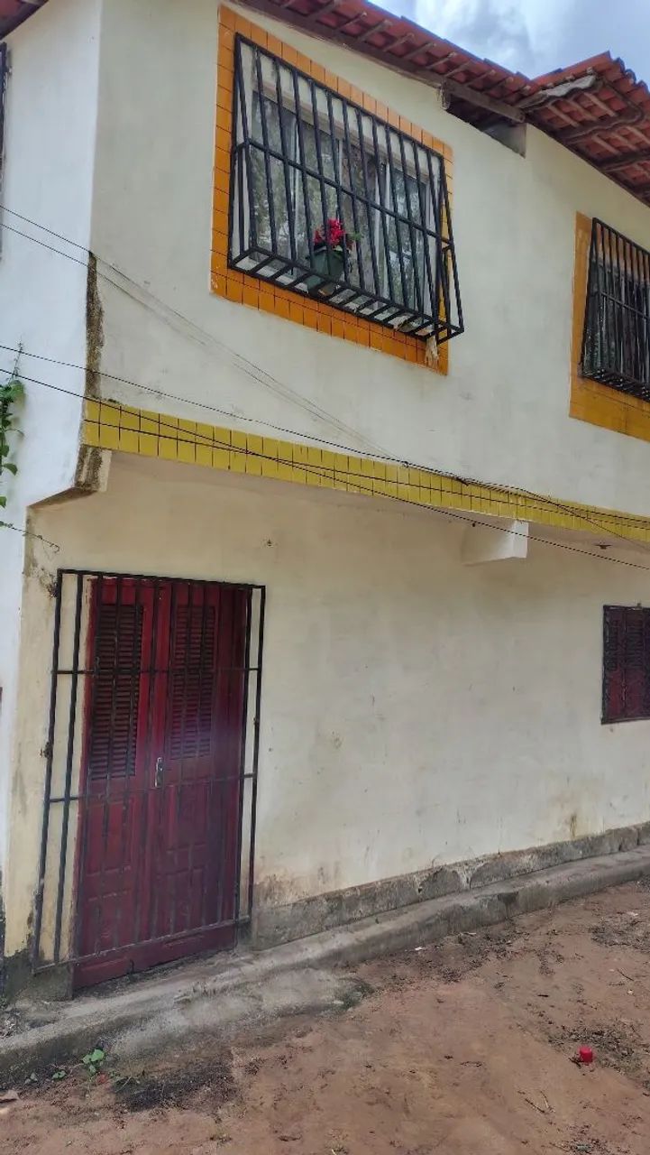 OPORTUNIDADE! CASA DE 2 ANDARES À VENDA  - Foto 2