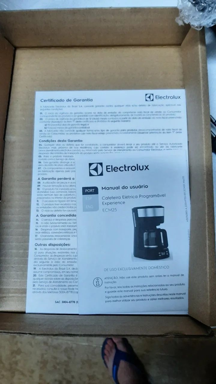 Cafeteira Eletrolux NOVA 127V Inox ECM25 1,2L 30 Xicaras Timer Digital - Foto 6