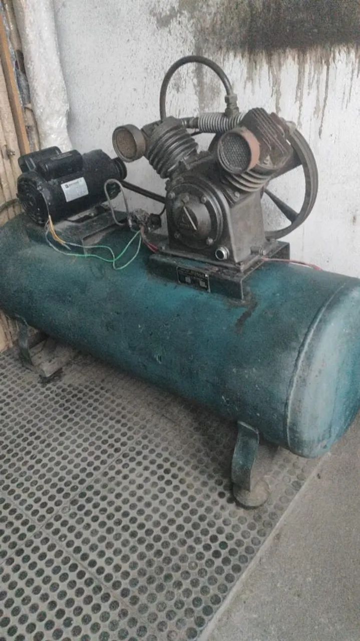 Compressor Schulz 200 litros 