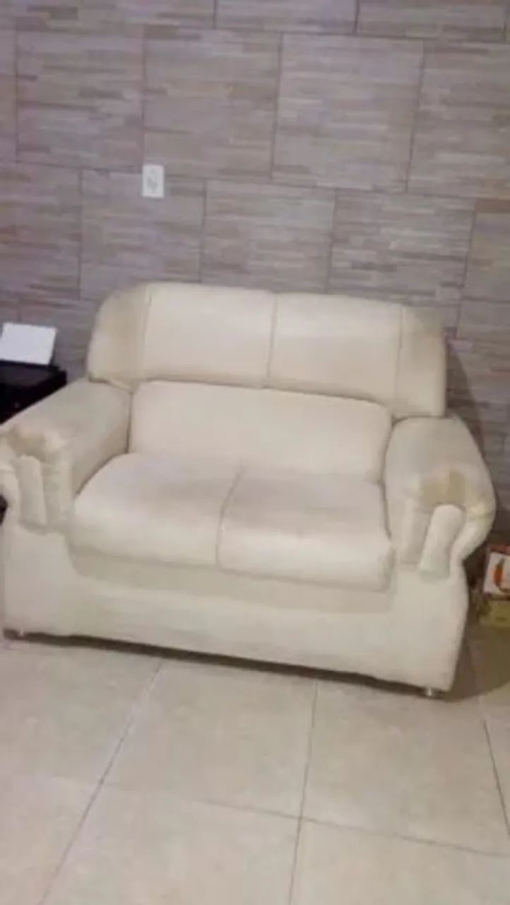 Conjunto de sofás 2 e 3 lugares