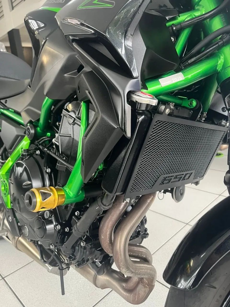 KAWASAKI Z650 2025 - Foto 2
