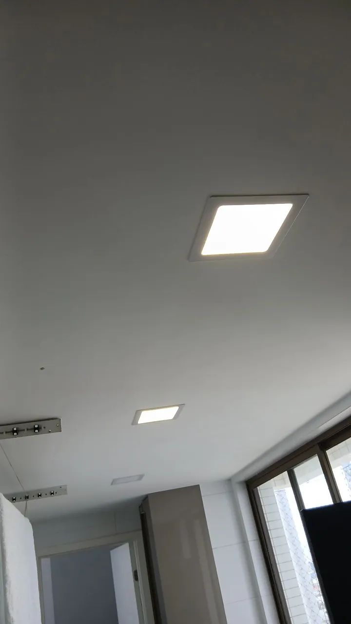 Eletricista residencial e predial 24 horas 
