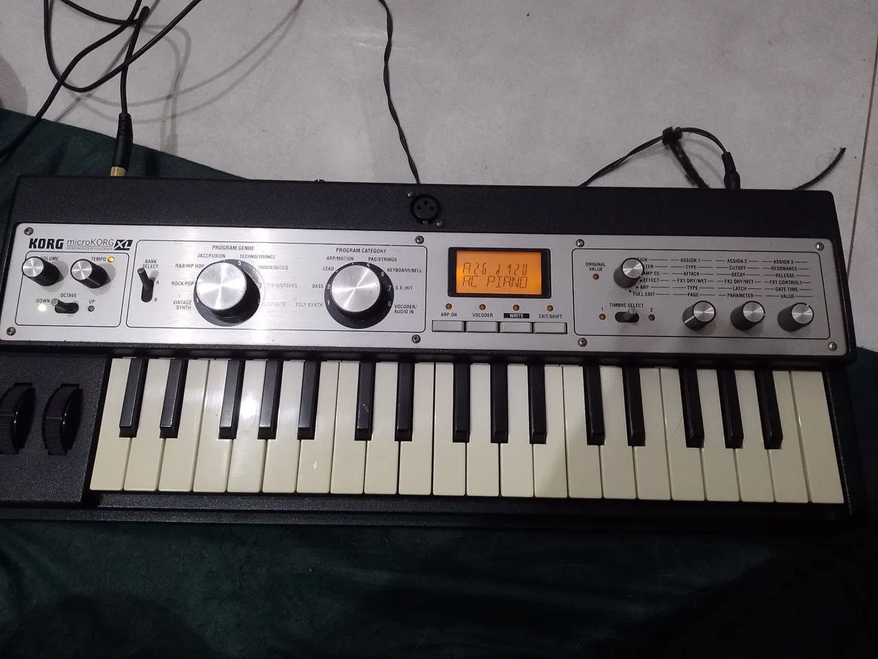 Micro Korg XL