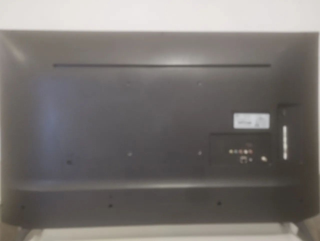 TV LG 43 LM631C0SB TELA QUEBRADA O CRISTAL VAZOU ESTÁ FUNCIONANDO  - Foto 6