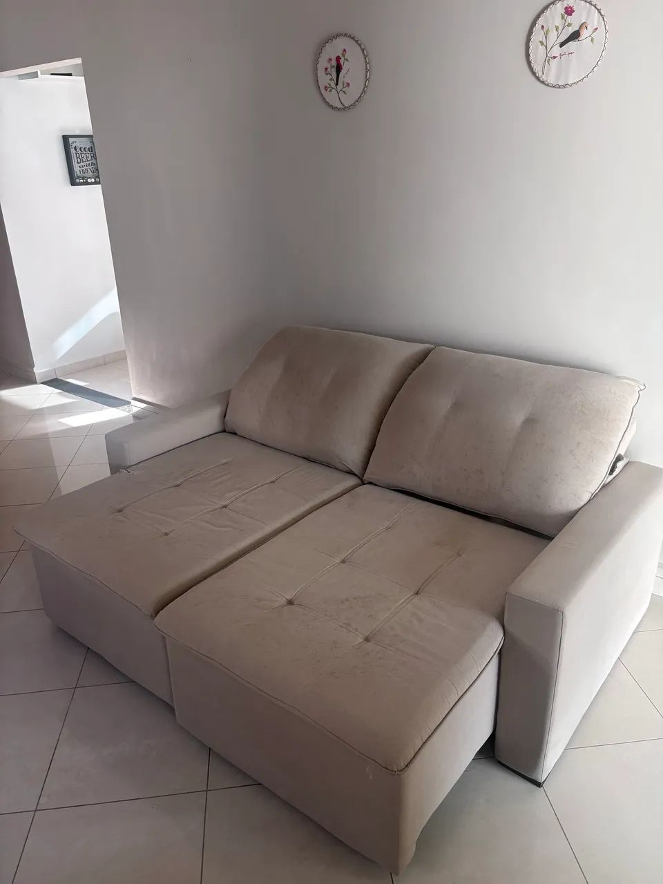Sofá 2 lugares Tok&Stok estrutura de madeira - Foto 3