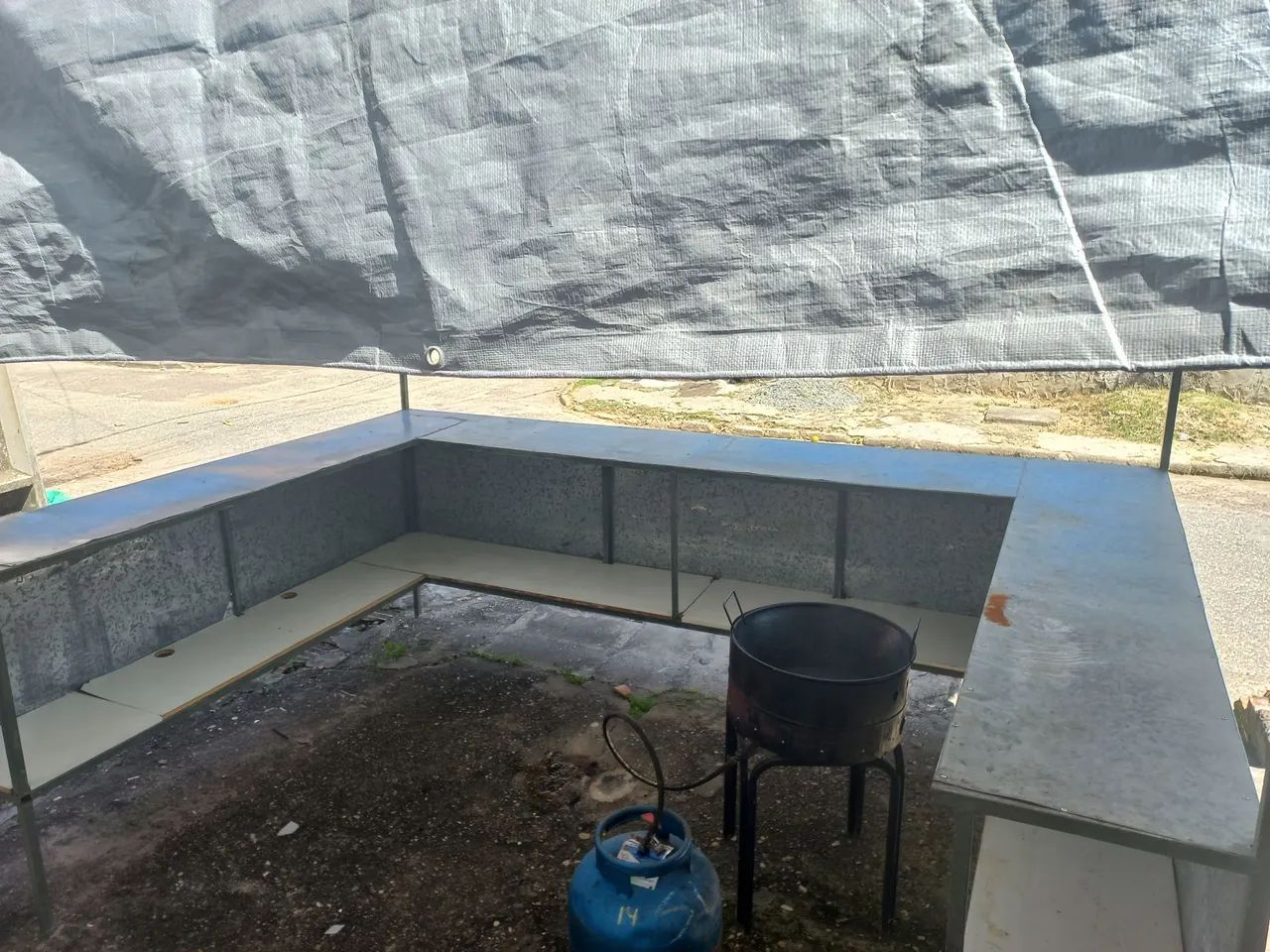 Vende-se uma barraca com outras coisa inclusas  - Foto 3