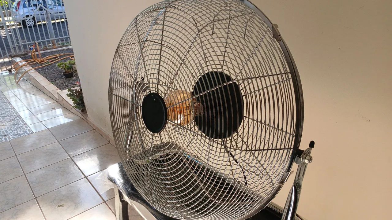 Luminária ventilador cromado  - Foto 4