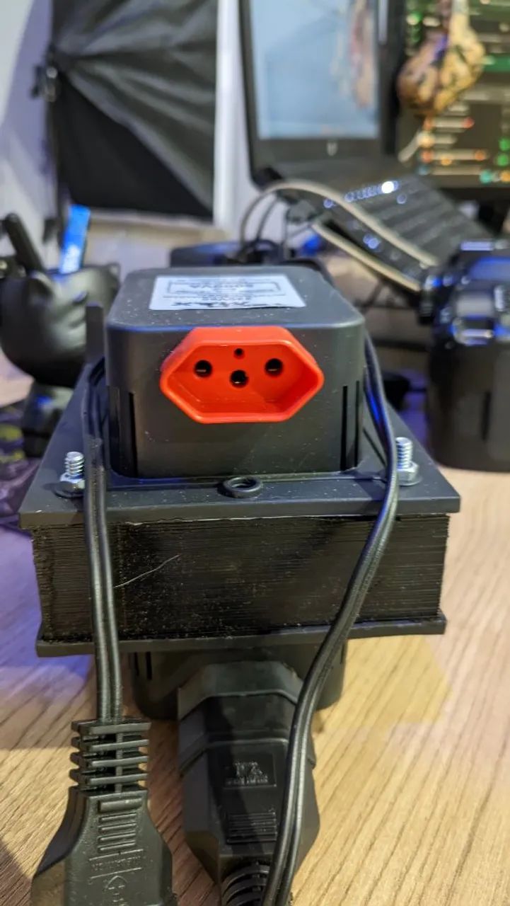 Transformador 110v para 220v - Foto 2