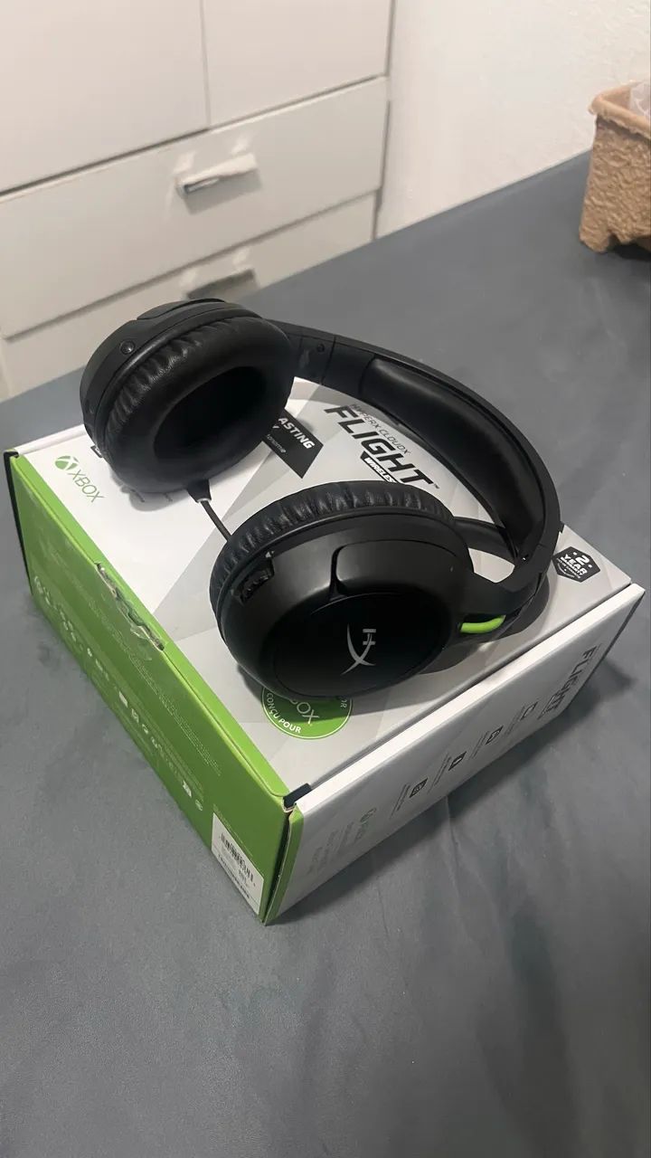 Headset sem fio Xbox cloud x flight 