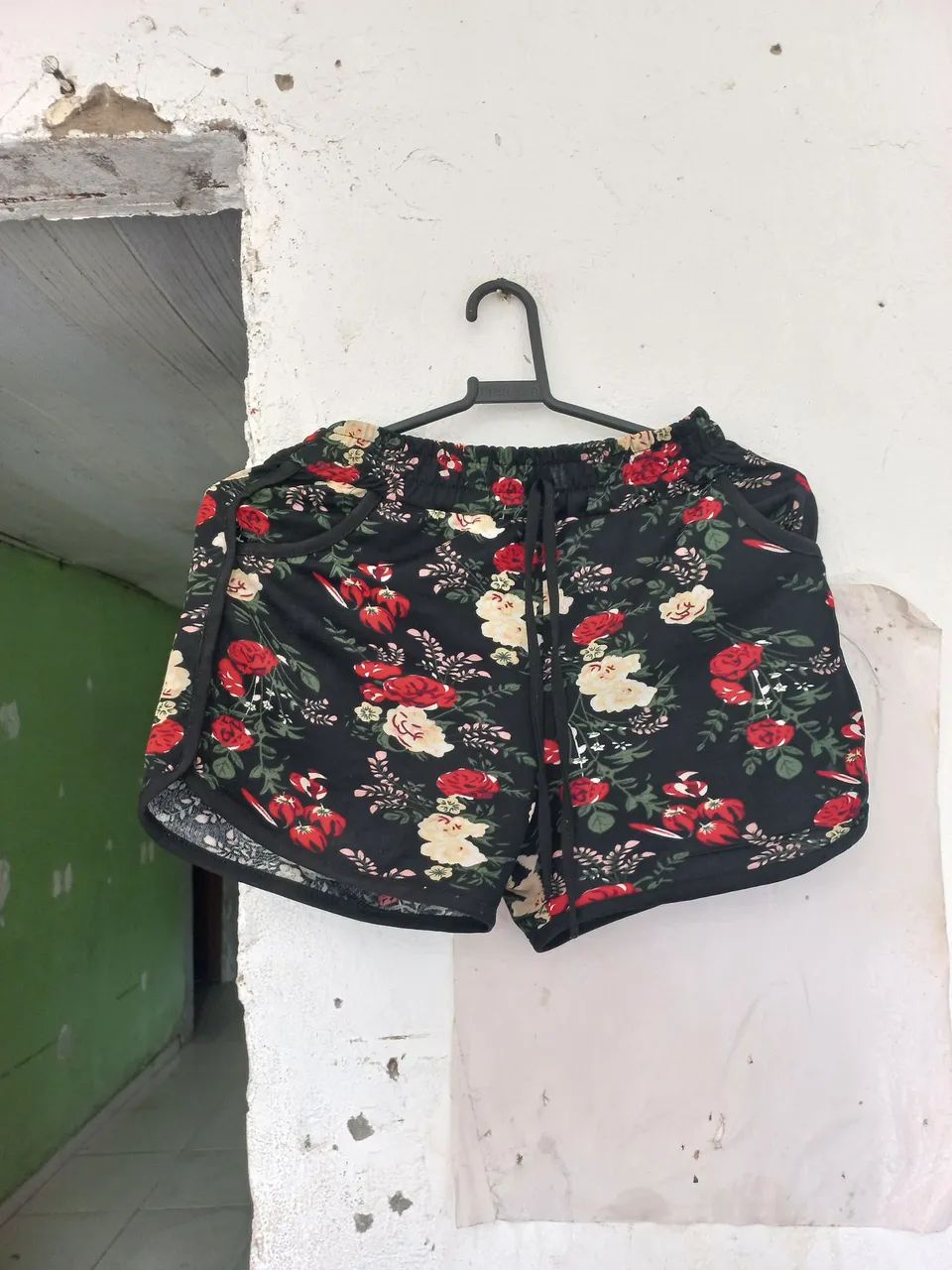 Shorts tam p fem a 8$ cada - Foto 2