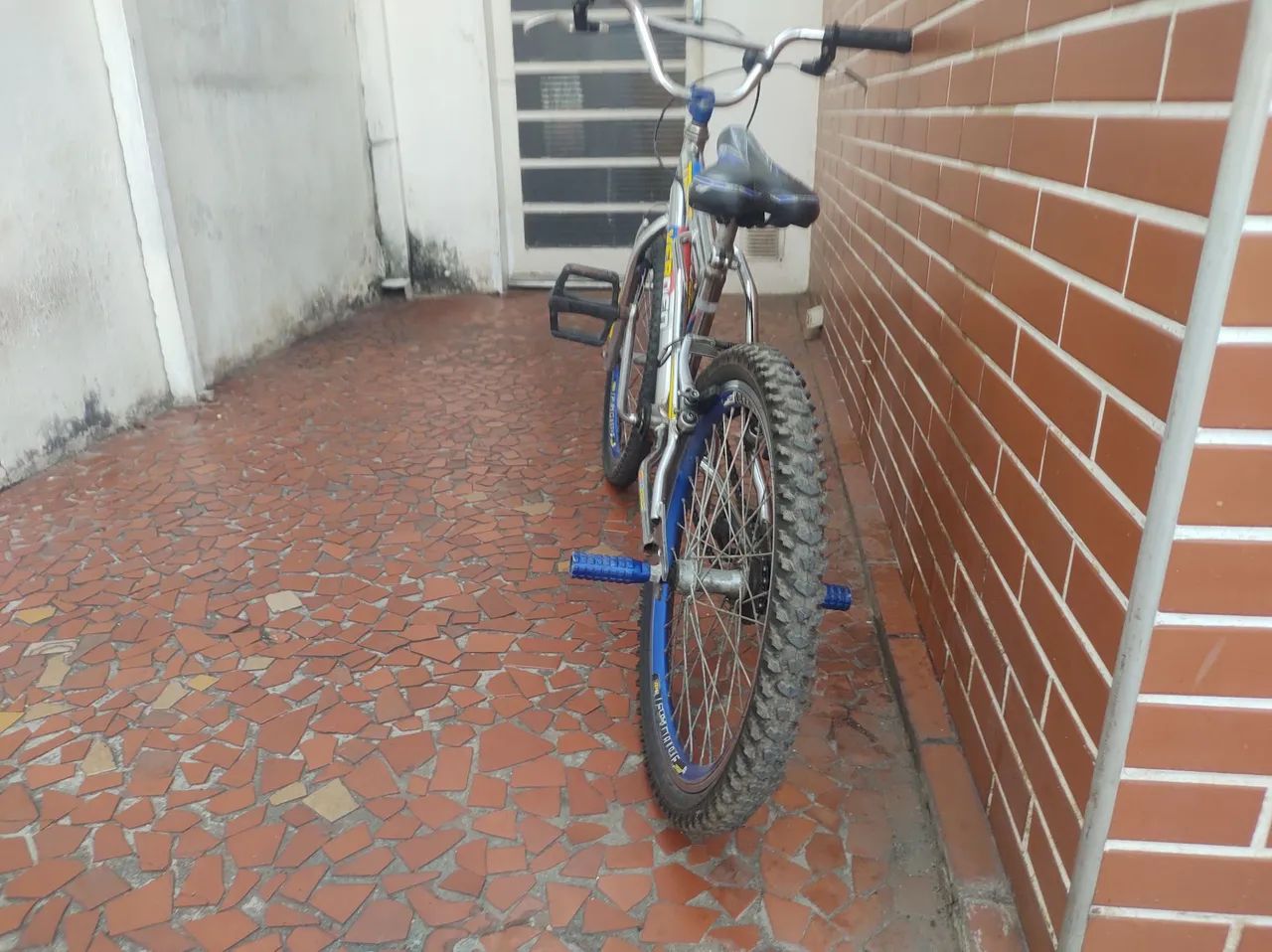 Bicicleta masculina aro 20 - Foto 4