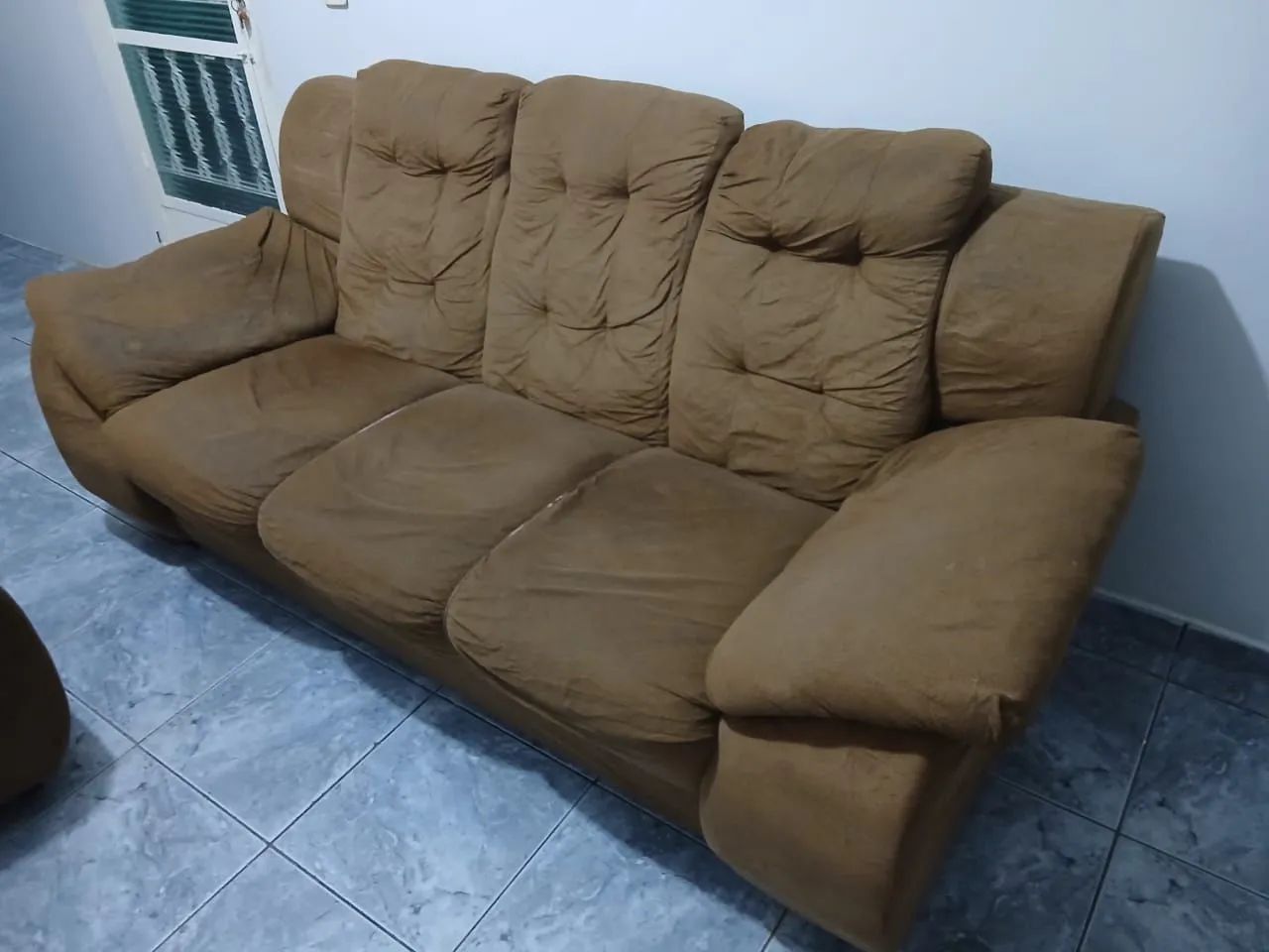 Sofás 2 e 3 lugares - Foto 2