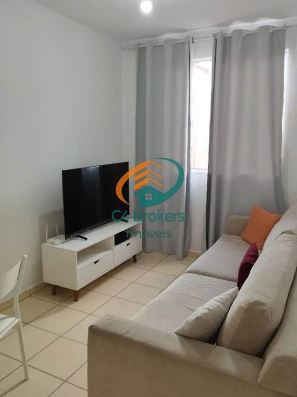 Apartamento em Jardim Nova Cidade - Guarulhos, SP
