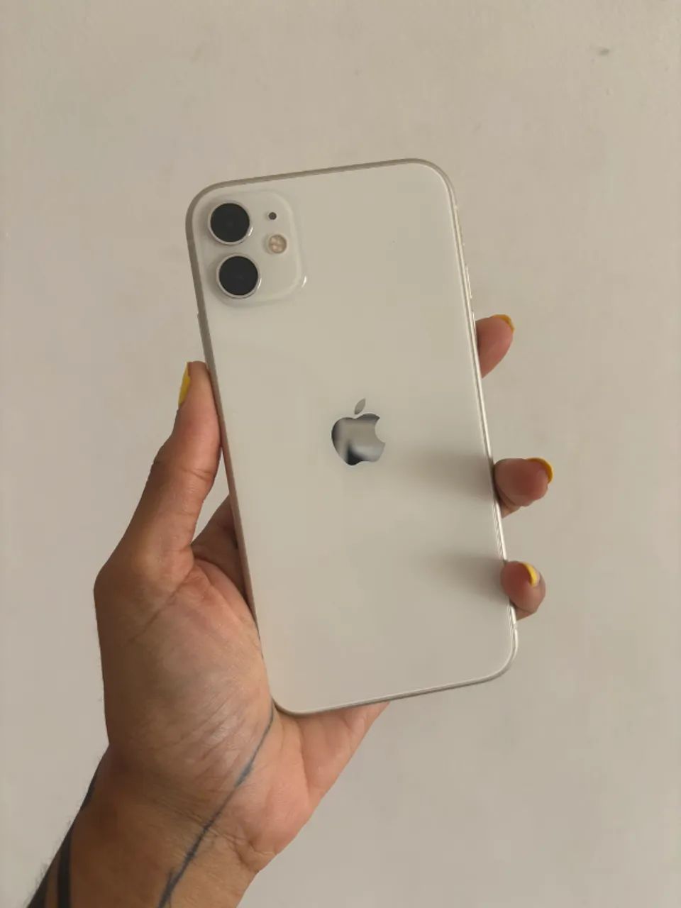 iPhone 11 branco 128GB na caixa - Foto 2