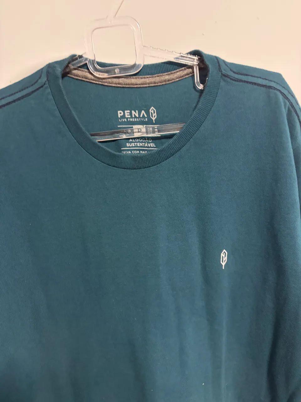 Camiseta pena com estampa atrás - Foto 2