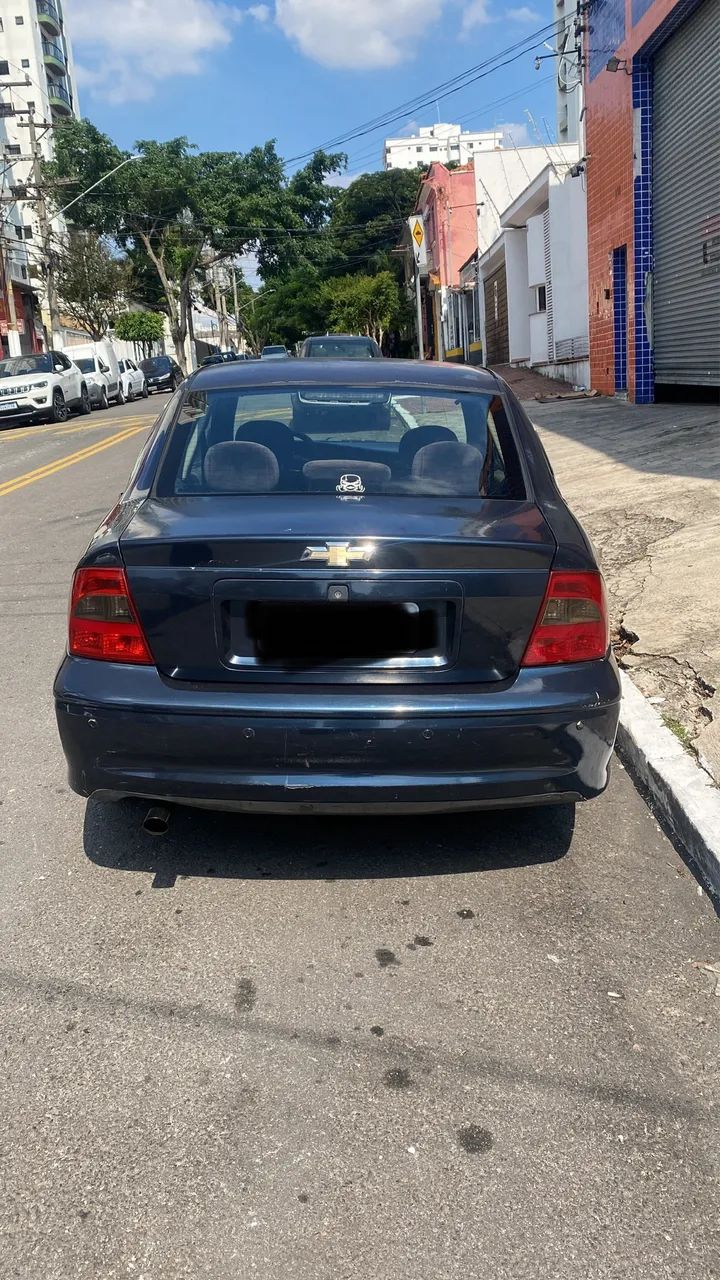 Chevrolet Vectra CD 2.2 16V / 2.0 16V Mec./aut. 2000