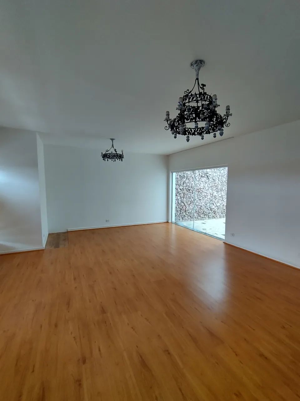 AMPLO APARTAMENTO CENTRAL - Foto 2