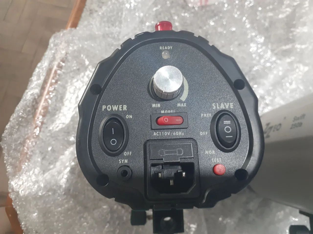 Par de flash Blazzeo Swift 250b 110v - Foto 3