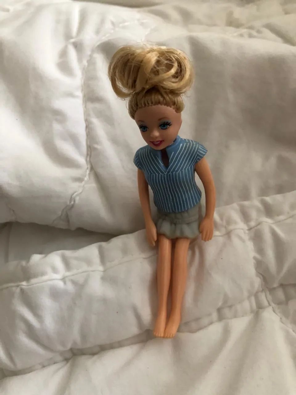 Chelsea amiga Barbie 